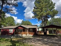 Building Photo - Spacious Home Near Mechem