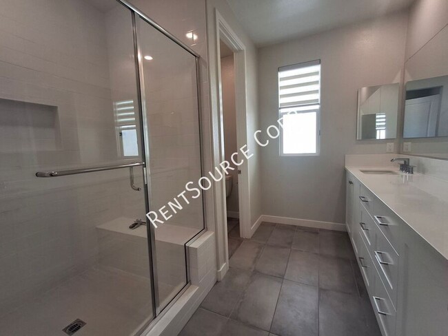 Building Photo - 27231 W Coyote Bush Ct