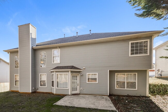 Building Photo - 5621 Winchester Pl