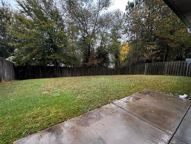 Building Photo - 206 High Meadows Cir