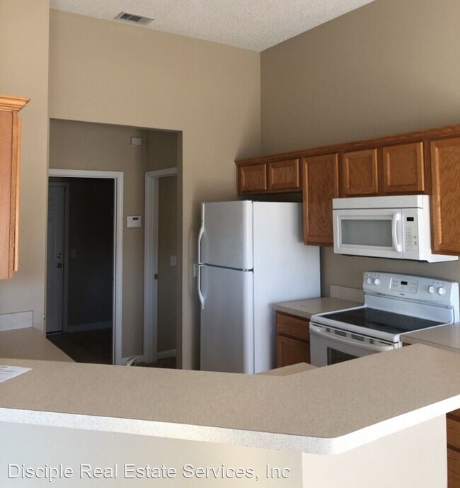 Building Photo - 3 br, 2 bath House - 499 Ivey Street