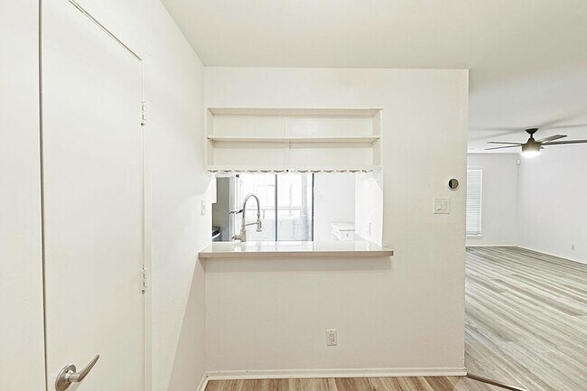 Building Photo - 4800 Northway Dr