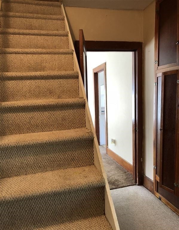 Building Photo - 912 N 9th St