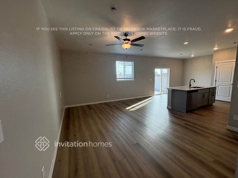 Building Photo - 9446 Yampa Ct