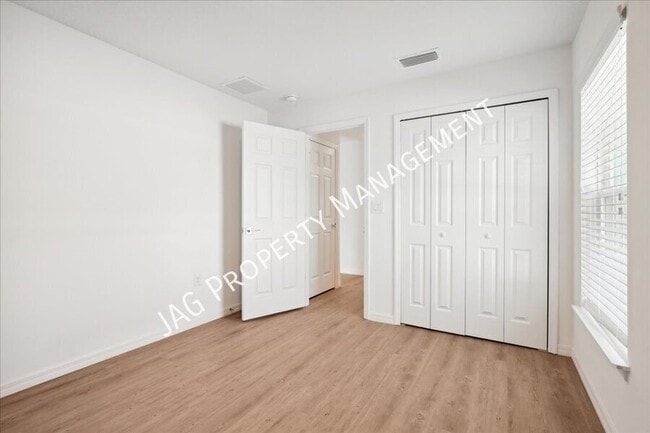 Building Photo - 845 Fulda Ave NW