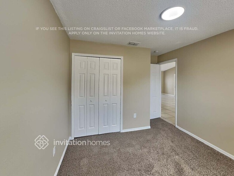 Building Photo - 465 Gannet Ct