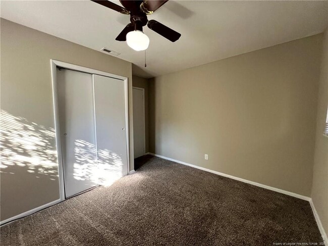 Building Photo - 1602 Crescent Dr