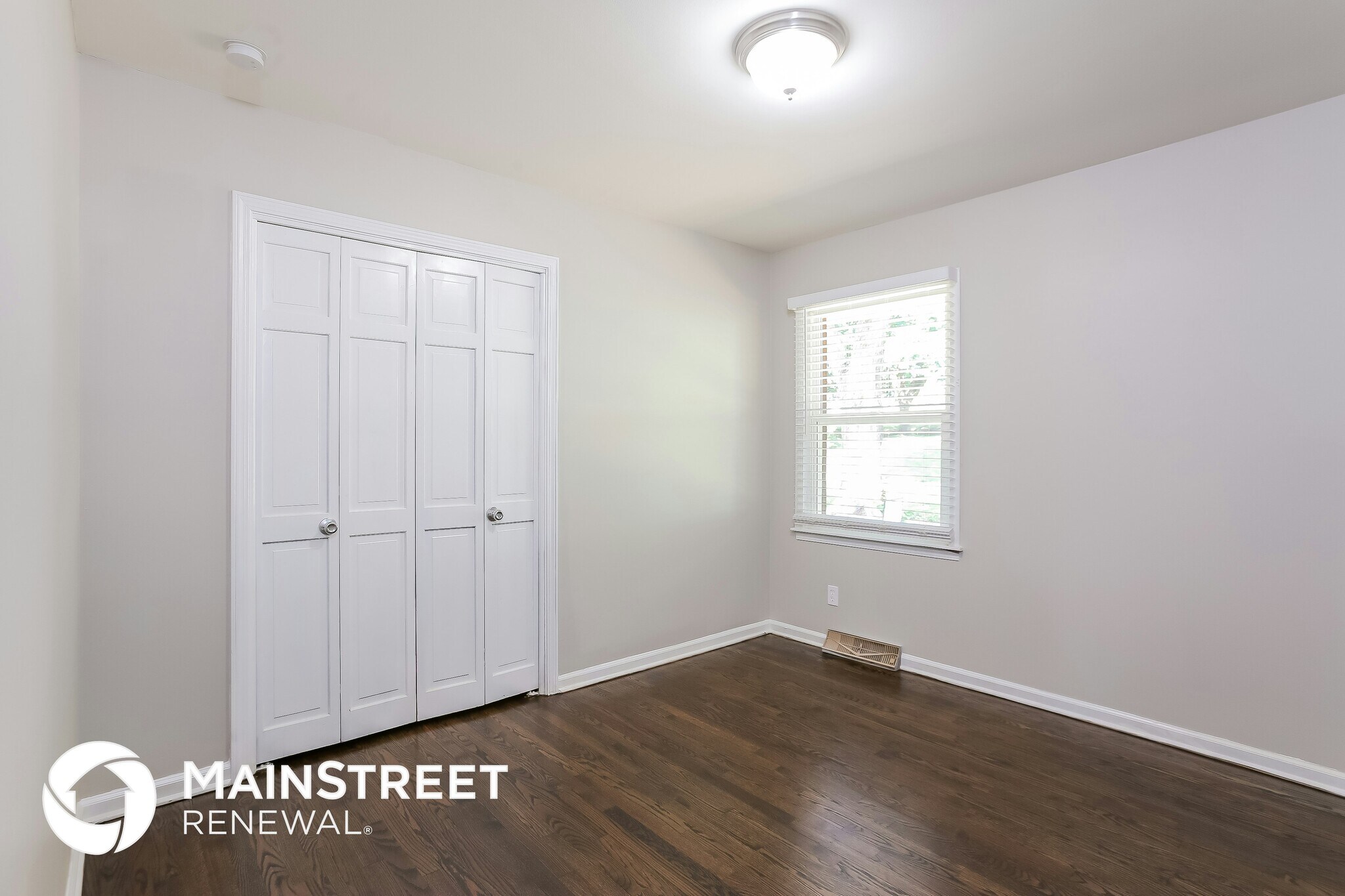 Building Photo - 6208 N Wayne Ave