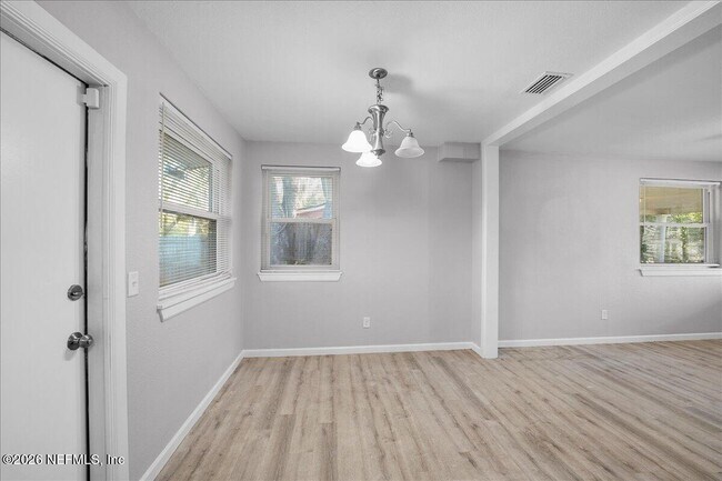 Building Photo - 5395 Poppy Dr