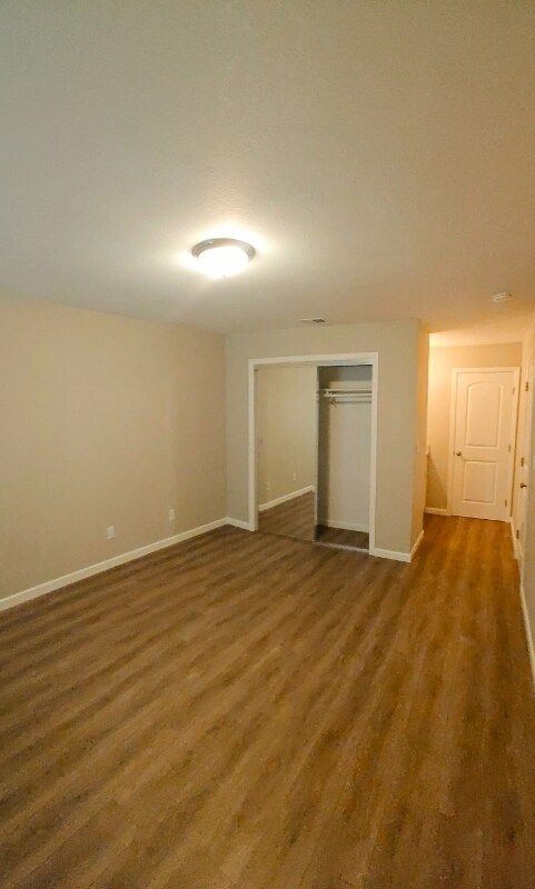 Building Photo - 1079 Mohr Ln