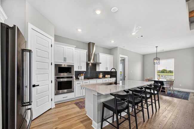 Building Photo - 2135 Tioga Vw Dr