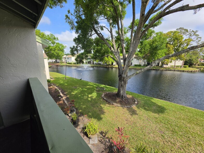 Building Photo - 4158 Pinelake Ln