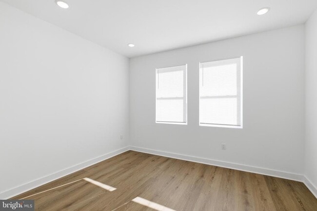 Building Photo - 2643 N 6th St