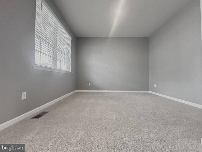 Building Photo - 328 Gatehouse Pl