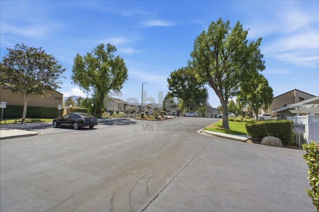 Building Photo - 24309 W Venturi Dr