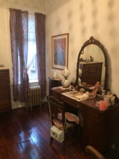 Building Photo - 228 Allen St