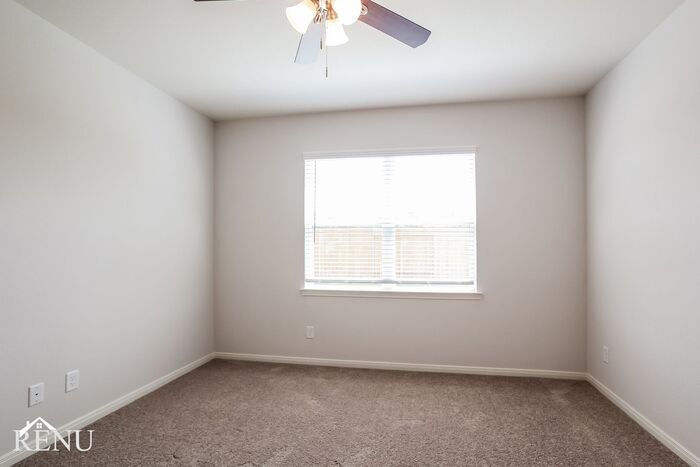 Building Photo - 10475 Red Cardinal Dr