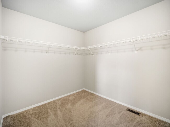 Building Photo - Charming North Spokane Home in a Quiet Neighborhood