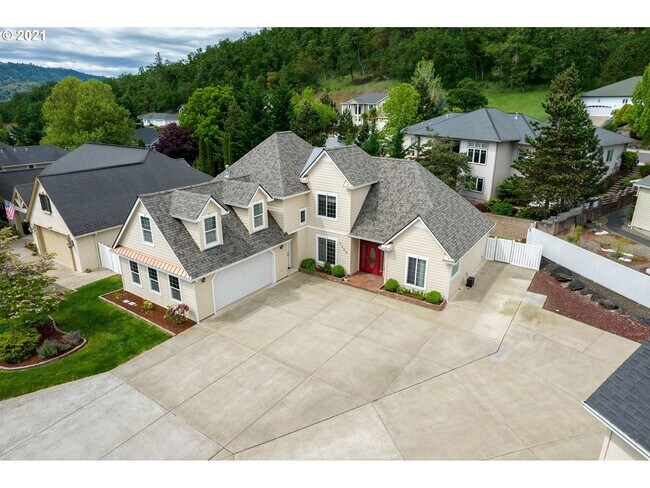 Building Photo - druc01