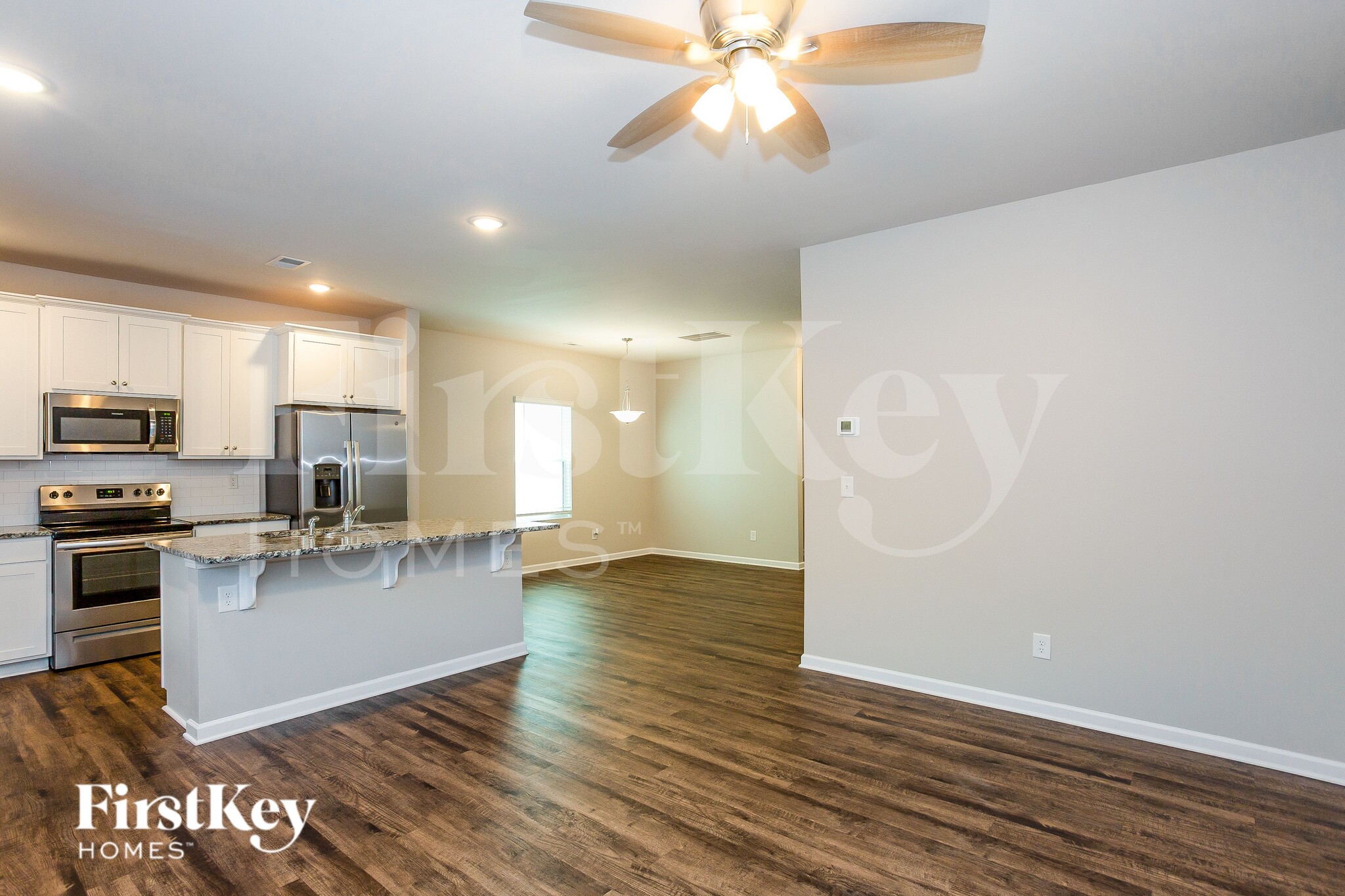 Building Photo - 10724 Rivergate Dr NW