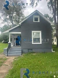 Building Photo - Newly Renovated Home in Middletown