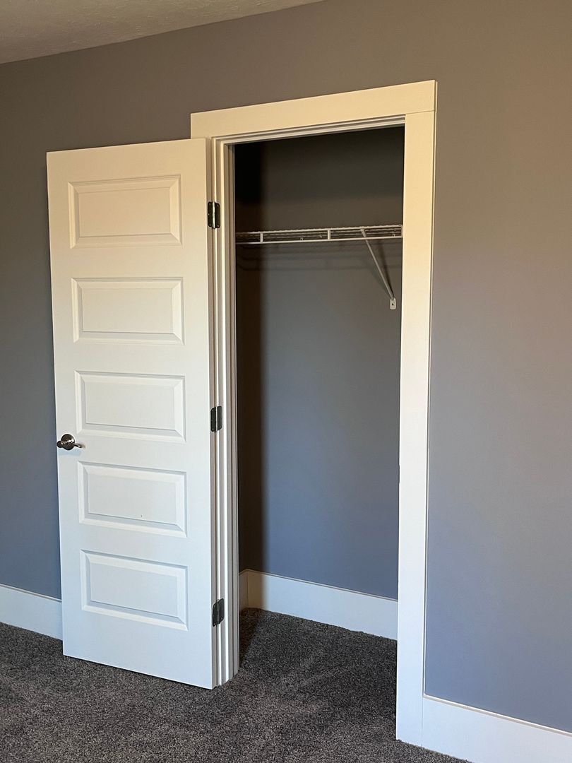 Building Photo - 509 Hickory Cir