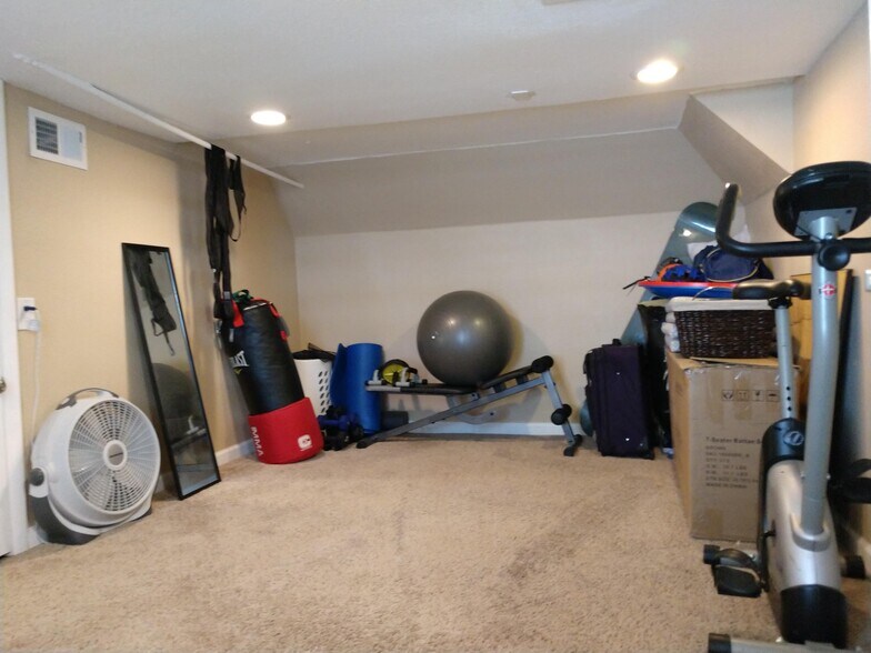 Basement - 2756 W 34th Ave