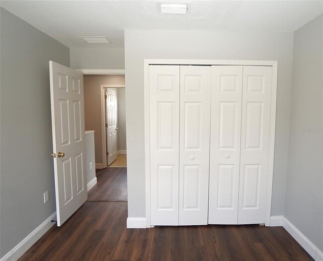 Building Photo - 7827 Carriage Pointe Dr