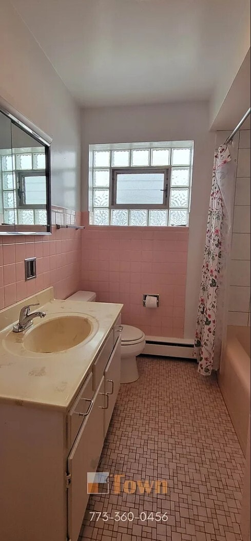 Building Photo - 7734 W Addison St