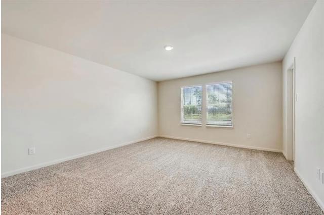 Building Photo - 400 Marsh Ln