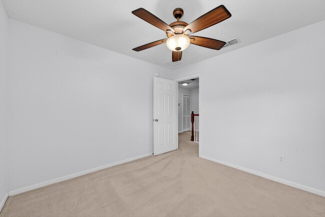 Building Photo - 112 Kildrummy Ct