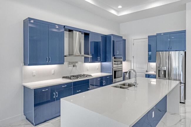 Building Photo - 13501 Artisan Cir