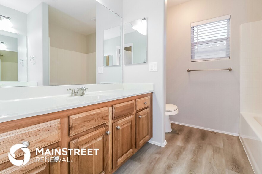 Building Photo - 25276 W Cranston Ln