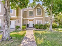 Building Photo - 1185 Lionsgate Ln