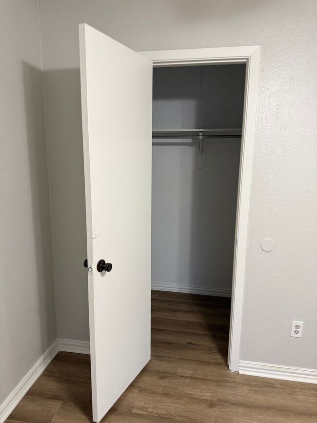 Building Photo - Beautiful 3 Bedroom home in Springhill ISD