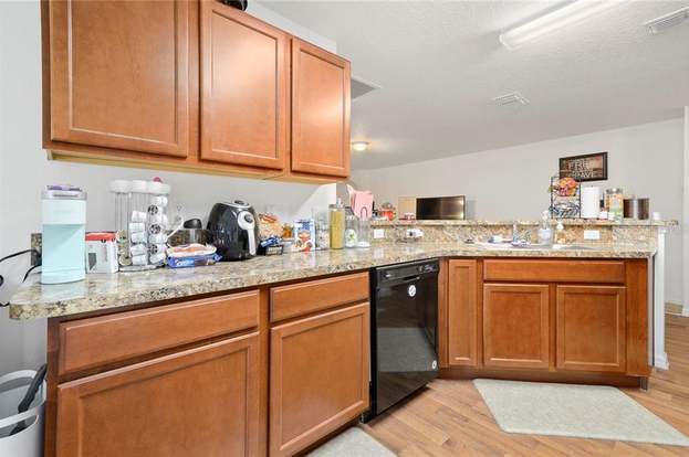 Building Photo - 2404 Bexley Dr