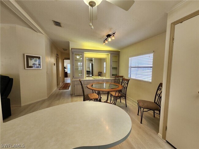 Building Photo - 60 Vinales Ct