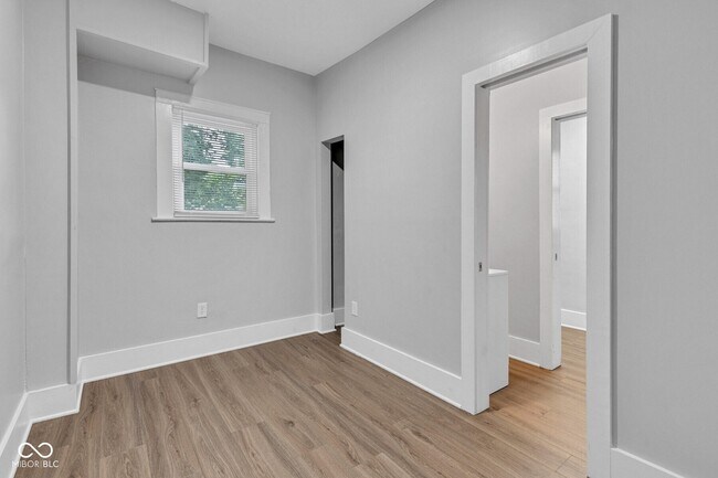 Building Photo - 3628 Birchwood Ave
