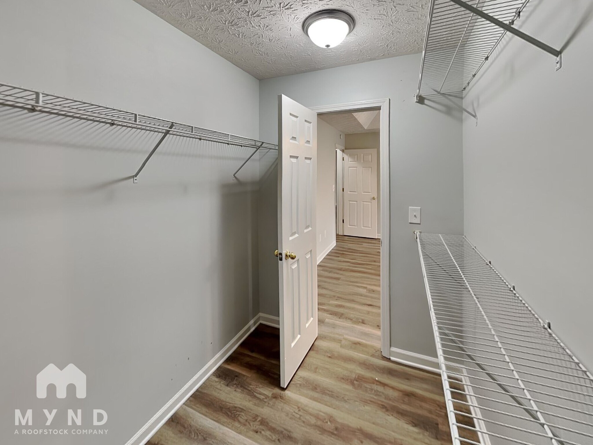 Building Photo - 135 Windward Dr