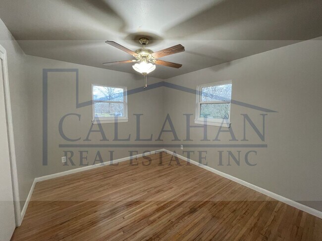 Building Photo - Sherwood 3 Bedroom Home