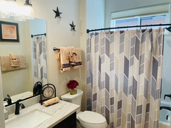 Building Photo - 3835 Portofino Wy