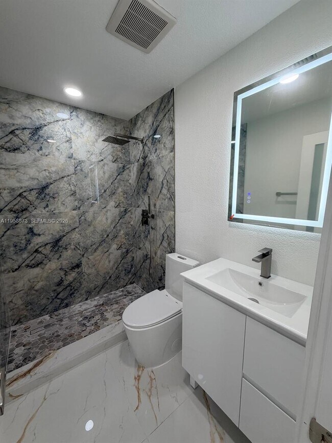 Building Photo - 16820 NW 54th Ct