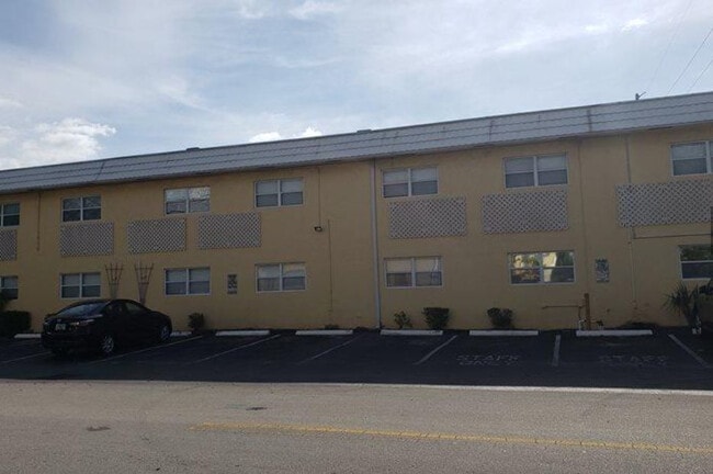 Building Photo - Schulman Properties