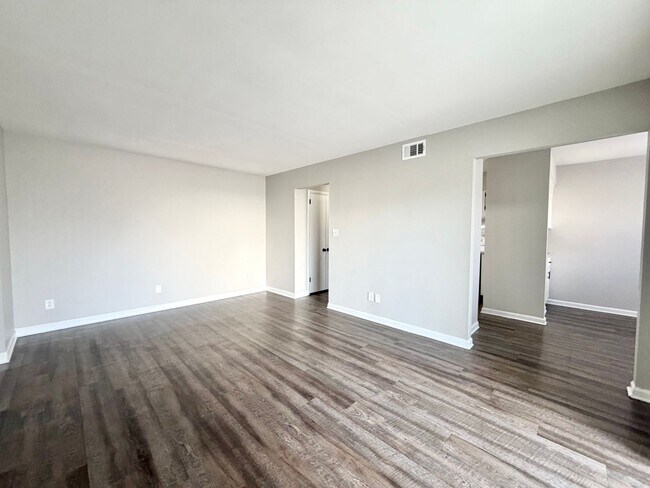 Building Photo - 136 Jack Miller Blvd