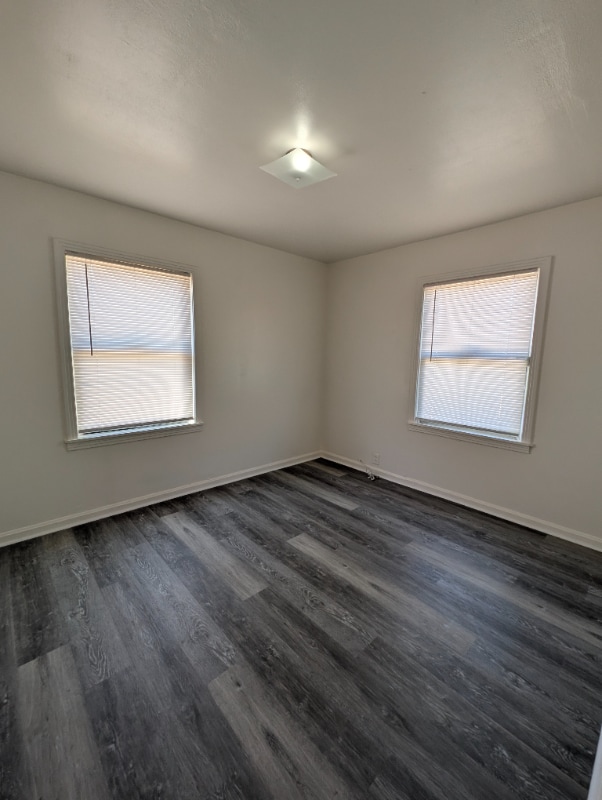 Building Photo - 2431 Las Plumas Ave