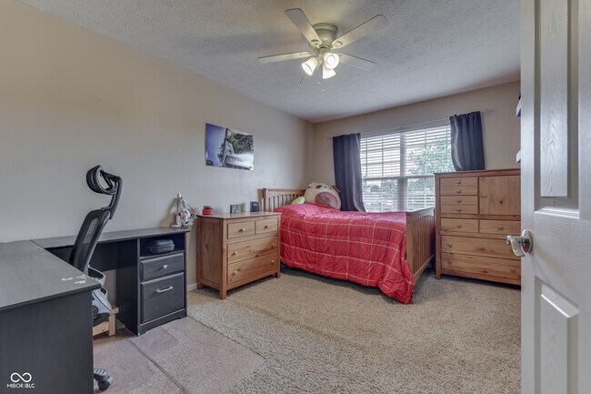 Building Photo - 12343 Jaguars Dr