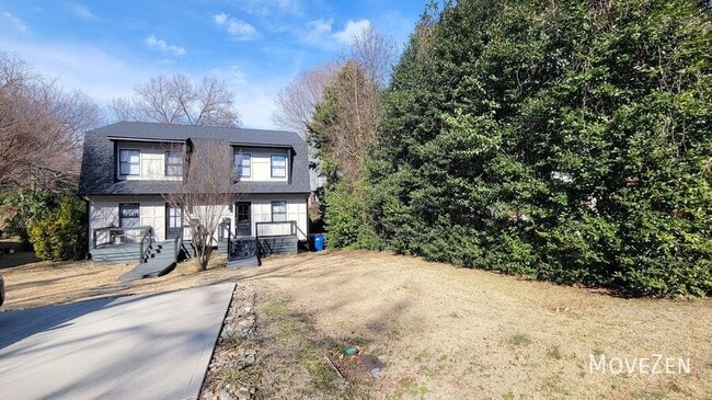 Building Photo - 215 Lafayette Rd