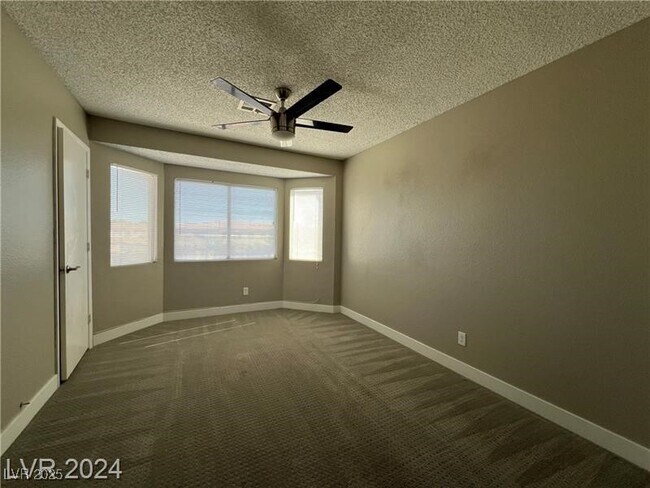 Building Photo - 1424 Lodgepole Dr