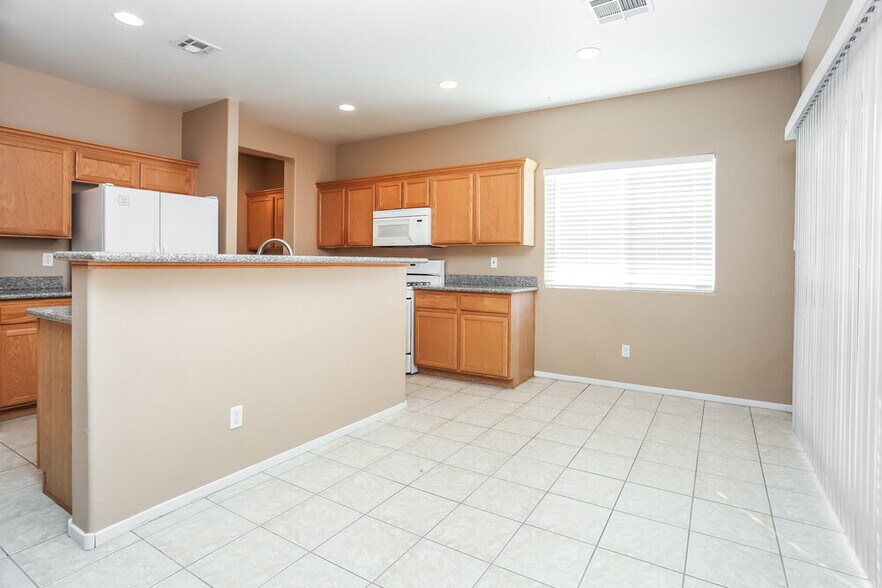 Building Photo - 5421 Sea Water Way