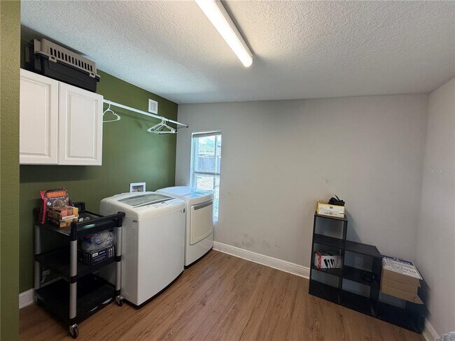 Building Photo - 2706 San Marco Pl